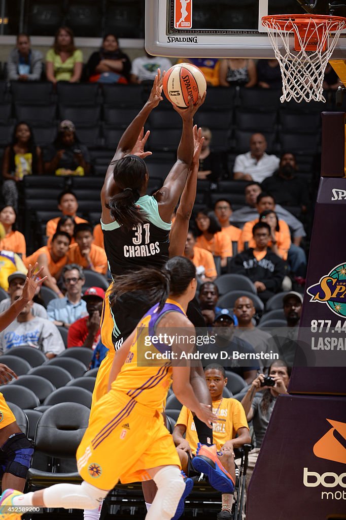 New York Liberty v Los Angeles Sparks