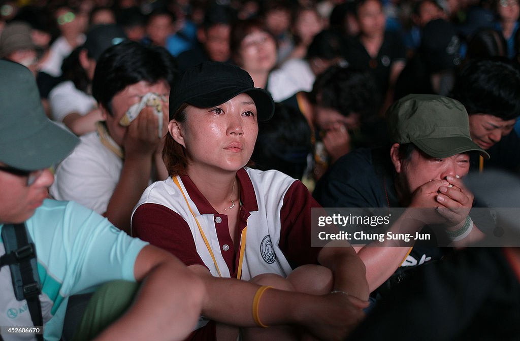 South Korea Marks The 100th Day Since Sewol Tragedy