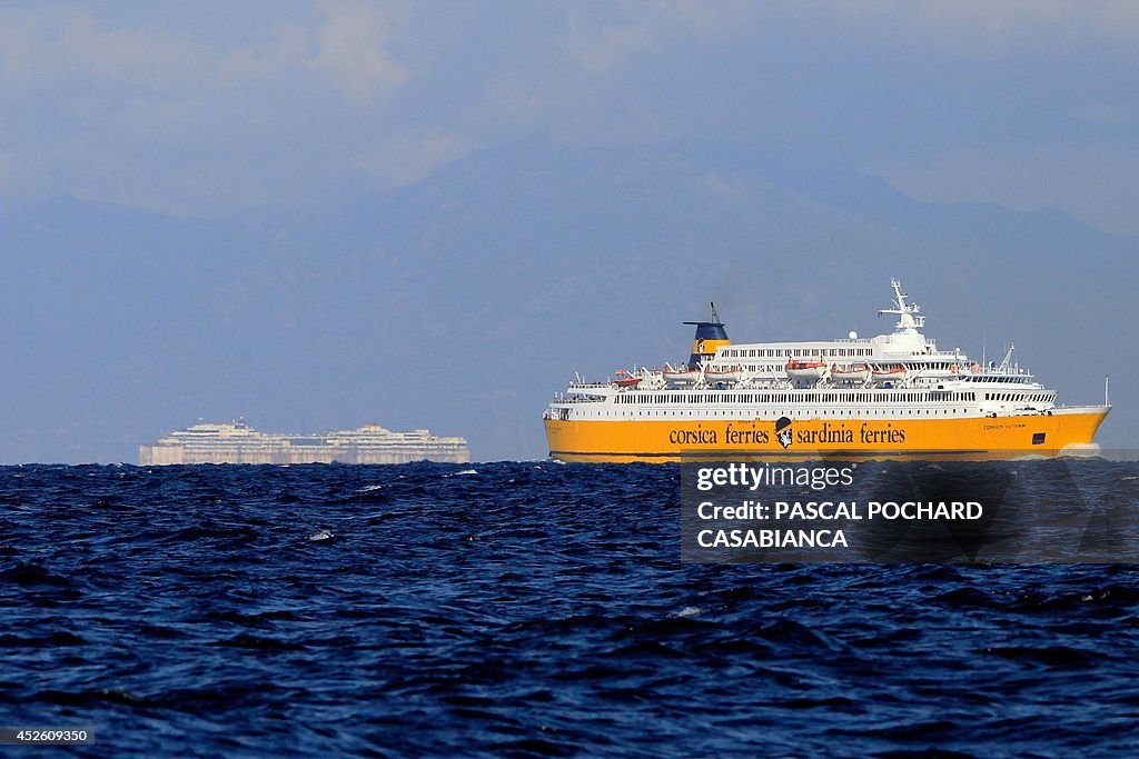 FRANCE-ITALY-SHIPPING-TOURISM-ACCIDENT-ENVIRONMENT