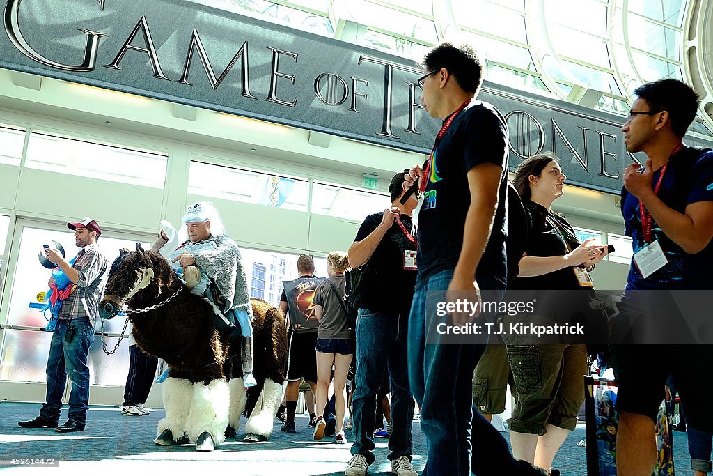 Annual Comic-Con Convention Draws Costumed Crowds To San Diego