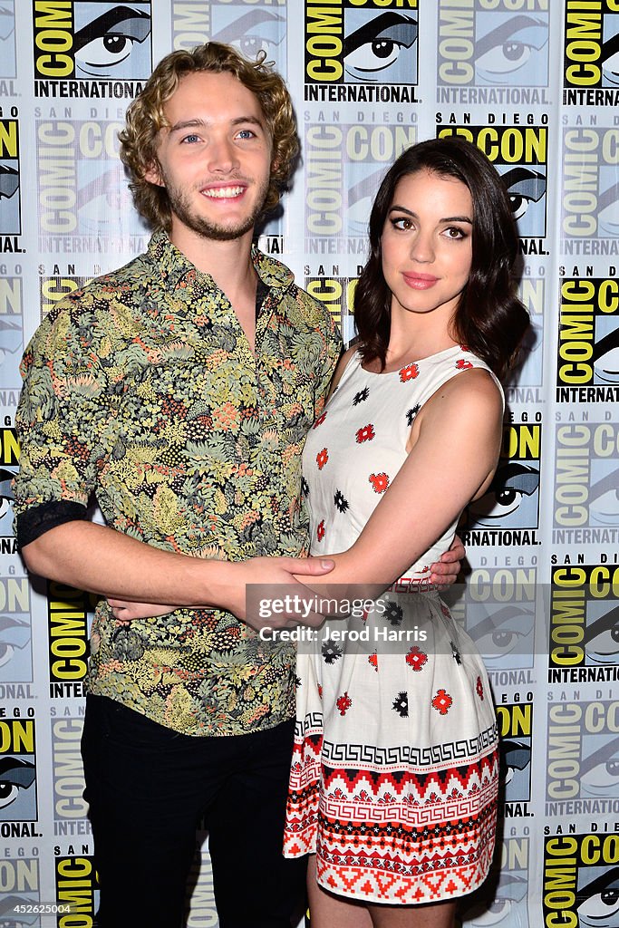 Adelaide Kane Boyfriend 2022