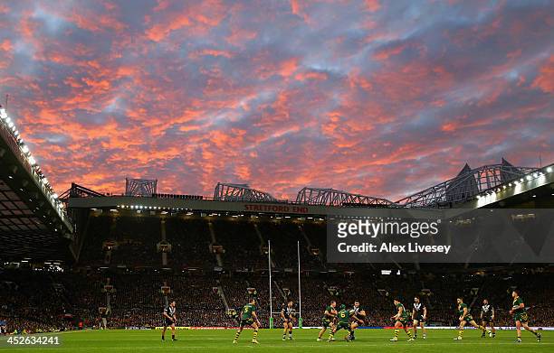 Sonny Bill Williams of New Zealand runs with the ball during the Rugby League World Cup Final between New Zealand and Australia at Old Trafford on...