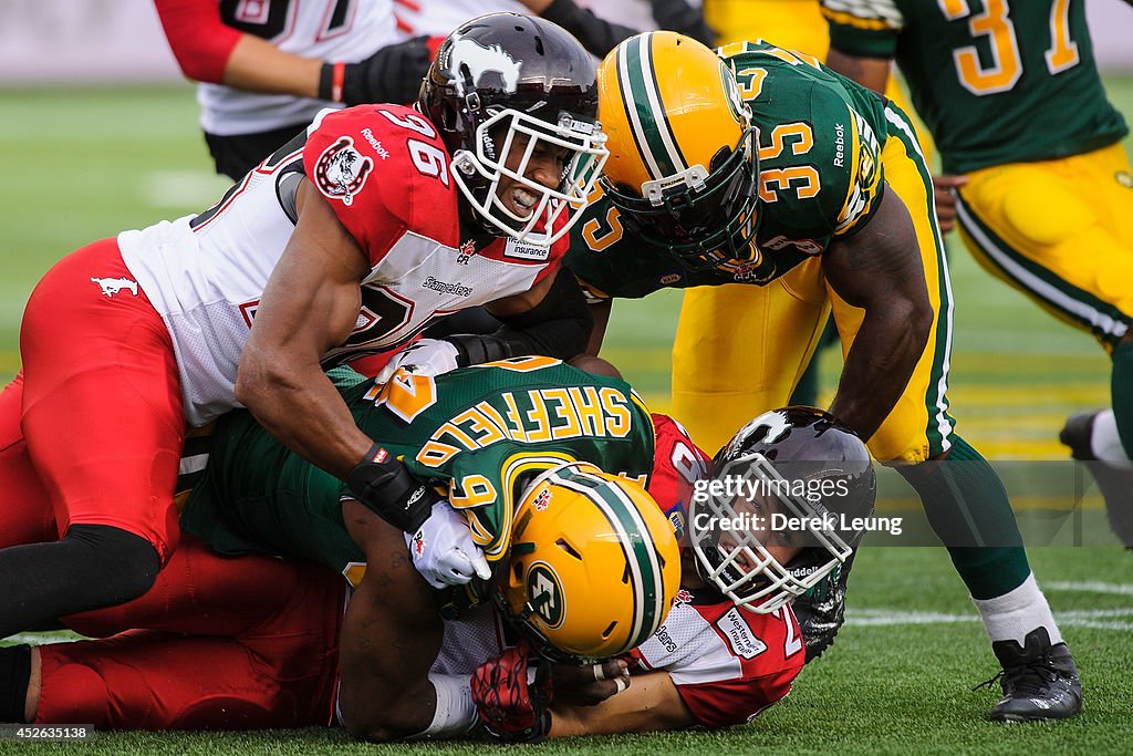 Calgary Stampeders v Edmonton Eskimos