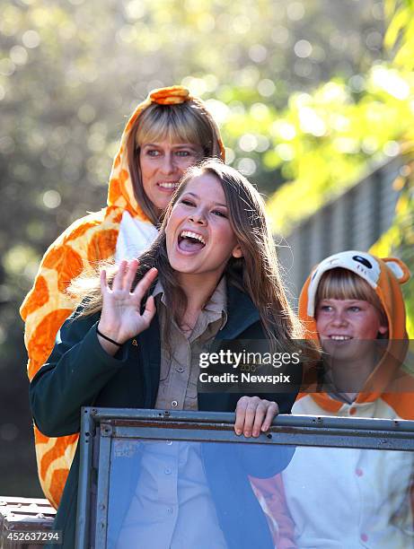 Bindi Irwin celebrates her 16th birthday with her mother Terri Irwin and brother Bob Irwin at Australia Zoo on July 24, 2014 in Beerwah on the...