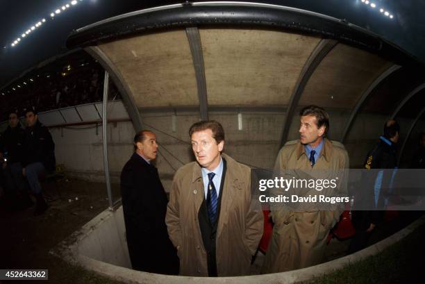 Inter coach Roy Hodgson looks on before the Milan derby at the San Siro stadium on October 29, 1995 in Milan, Italy.