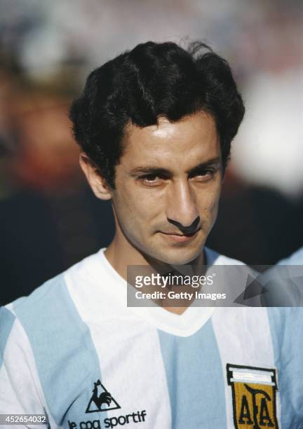 Osvaldo Ardiles of Argentina looks on before the Copa De Oro match between Argentina and Brazil on January 4, 1981 in Montevideo, Uruguay