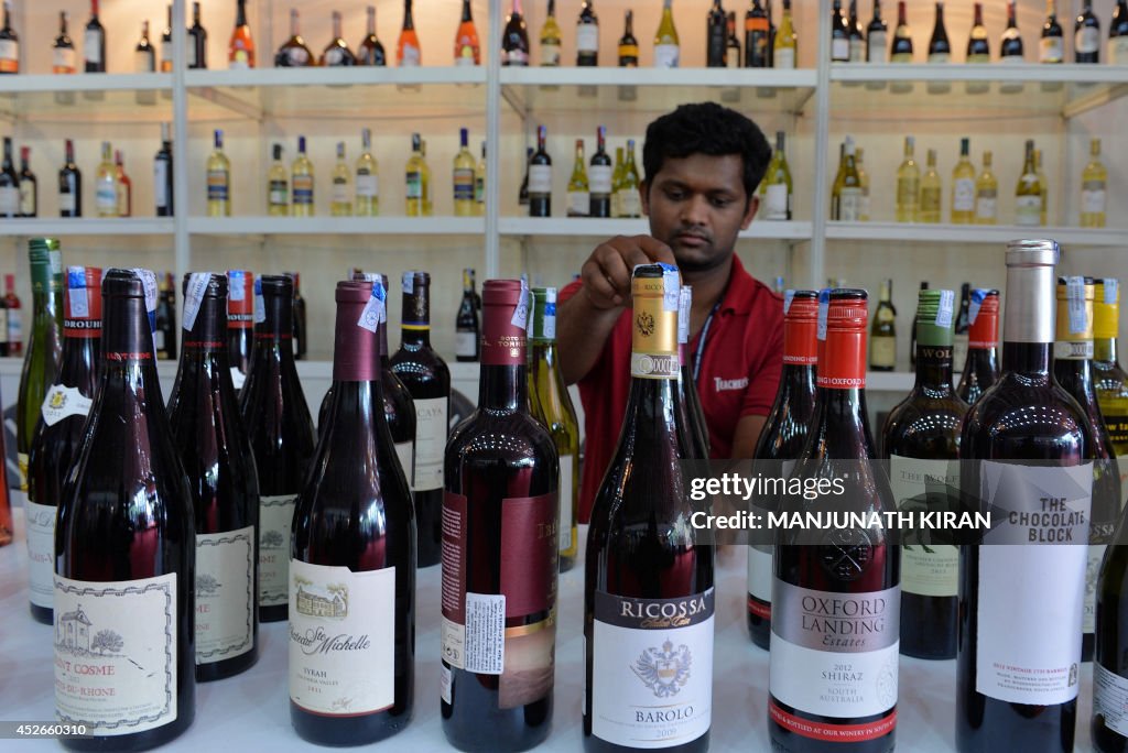 INDIA-ECONOMY-LIFESTYLE-WINE