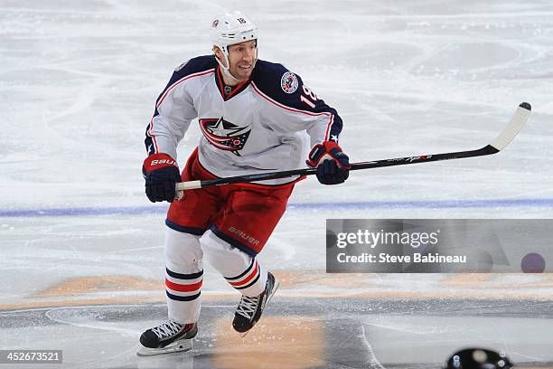 Umberger of the Columbus Blue Jackets skates against the Boston Bruins at the TD Garden on November 30, 2013 in Boston, Massachusetts.