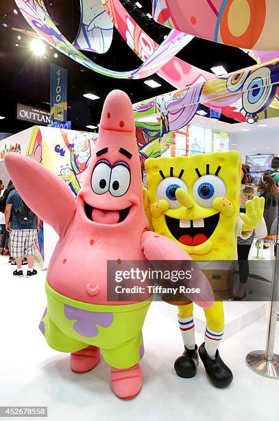 Patrick and SpongeBob pose at the Nickelodeon booth during the 2014 San Diego Comic-Con International - Day 3 on July 25, 2014 in San Diego,...