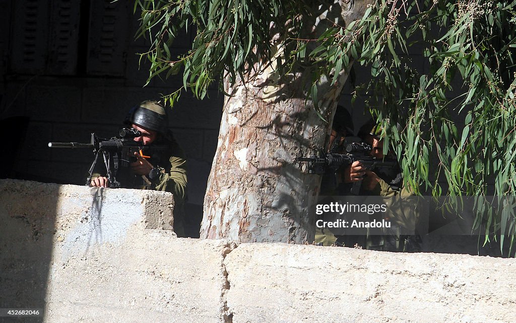 Palestinians in Ramallah protest Israeli attacks on Gaza