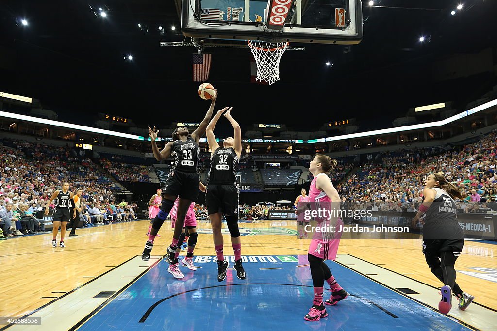 San Antonio Stars v Minnesota Lynx