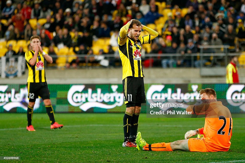 Wellington Phoenix v Newcastle United - Football United New Zealand Tour 2014