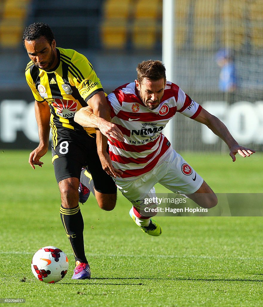 A-League Rd 8 - Wellington v Western Sydney