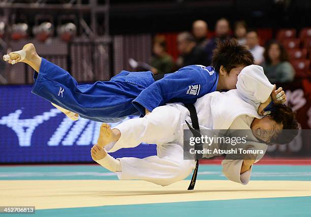 Gyeong-Mi Jeong of Korea and Ruika Sato of Japan compete in the women's -78kg semi-final match during day three of the Judo Grand Slam at the on...