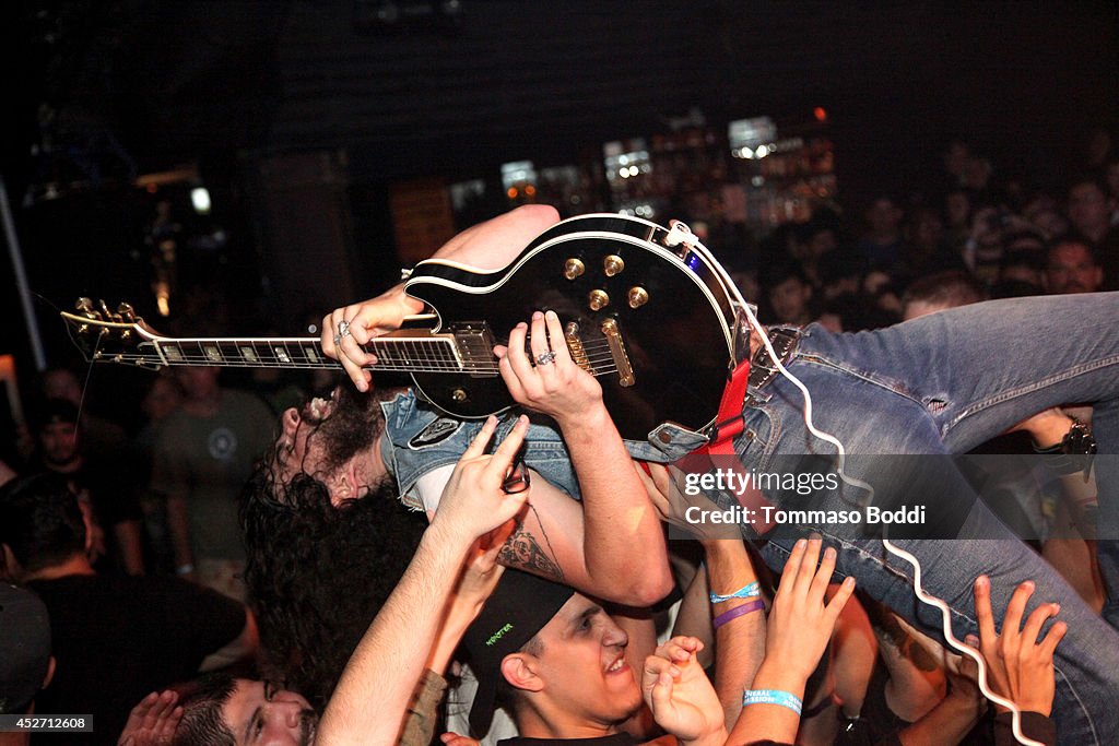 Pabst Blue Ribbon And DoLA Present Municipal Waste: A Nuclear Keg Party