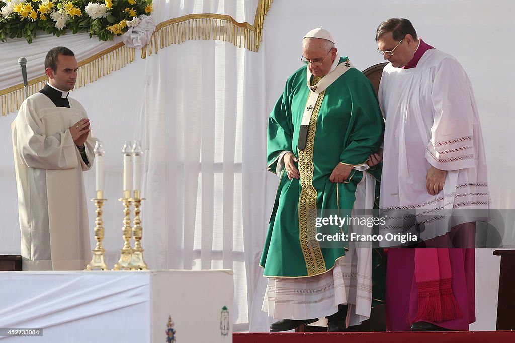 Pope Francis Visits Caserta