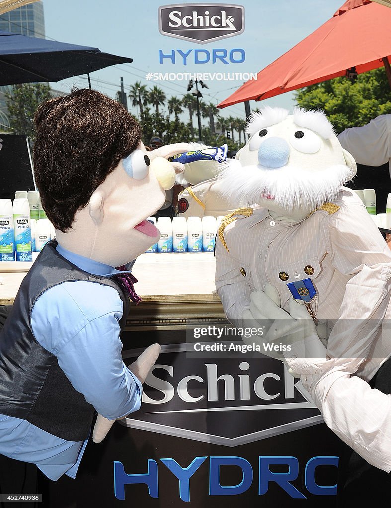 Comic-Con Schick Hydro Shave Station At SDCC Assassin's Creed Experience