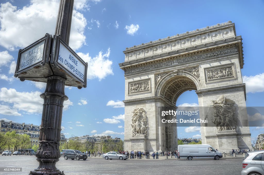 Arc de Triomphe on a bright and sunny day