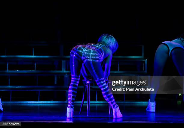 Personality / Dancer Julianne Hough performs in the "Move Live On Tour" concert at the Orpheum Theatre on July 26, 2014 in Los Angeles, California.