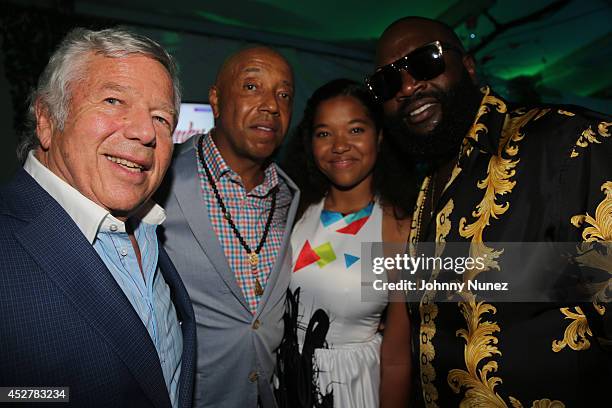 Robert Kraft, Russell Simmons, Ming Lee Simmons and Rick Ross attend the 15th annual Art for Life Gala hosted by Russell and Danny Simmons at...