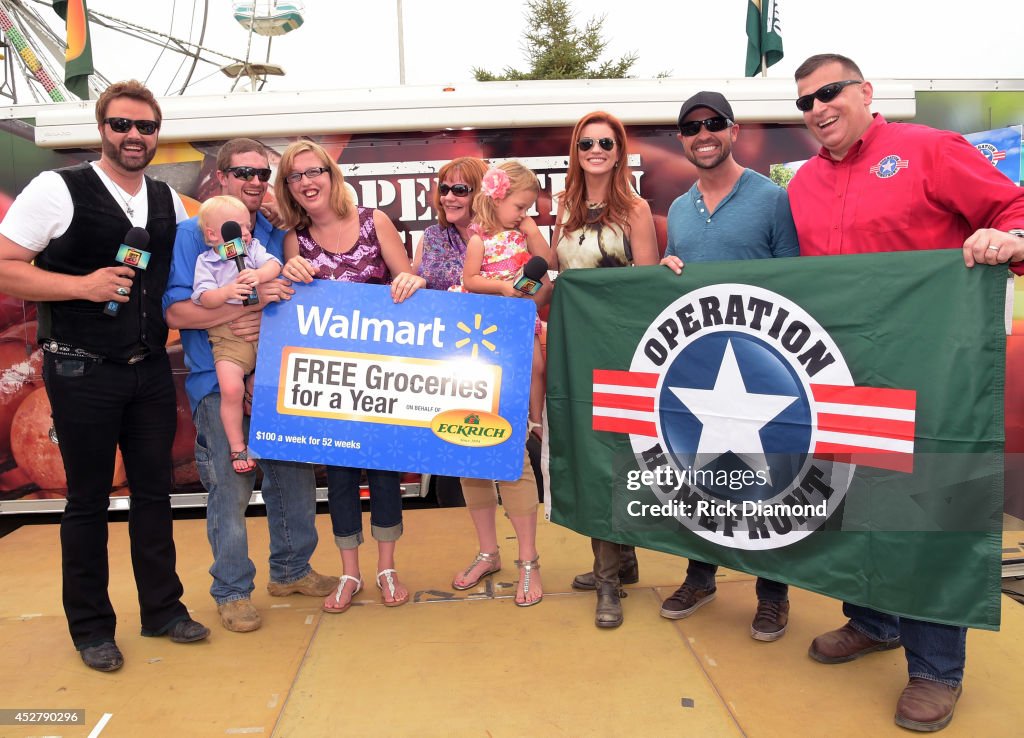 Country Thunder USA In Twin Lakes, Wisconsin - Day 3