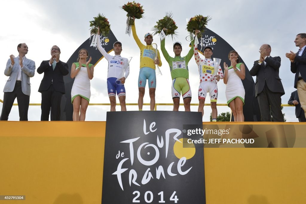 CYCLING-FRA-TDF2014-PODIUM