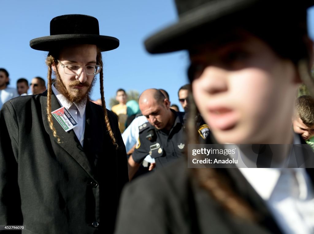 Orthodox Jews hold pro-Palestinian rally in Jerusalem
