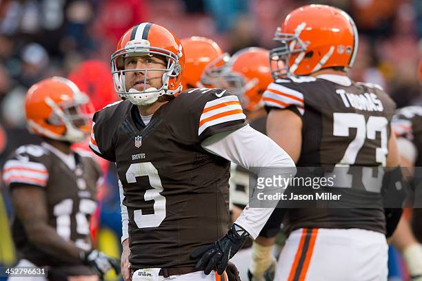 Quarterback Brandon Weeden of the Cleveland Browns reacts after throwing an incomplete pass during the final seconds of the fourth quarter against...