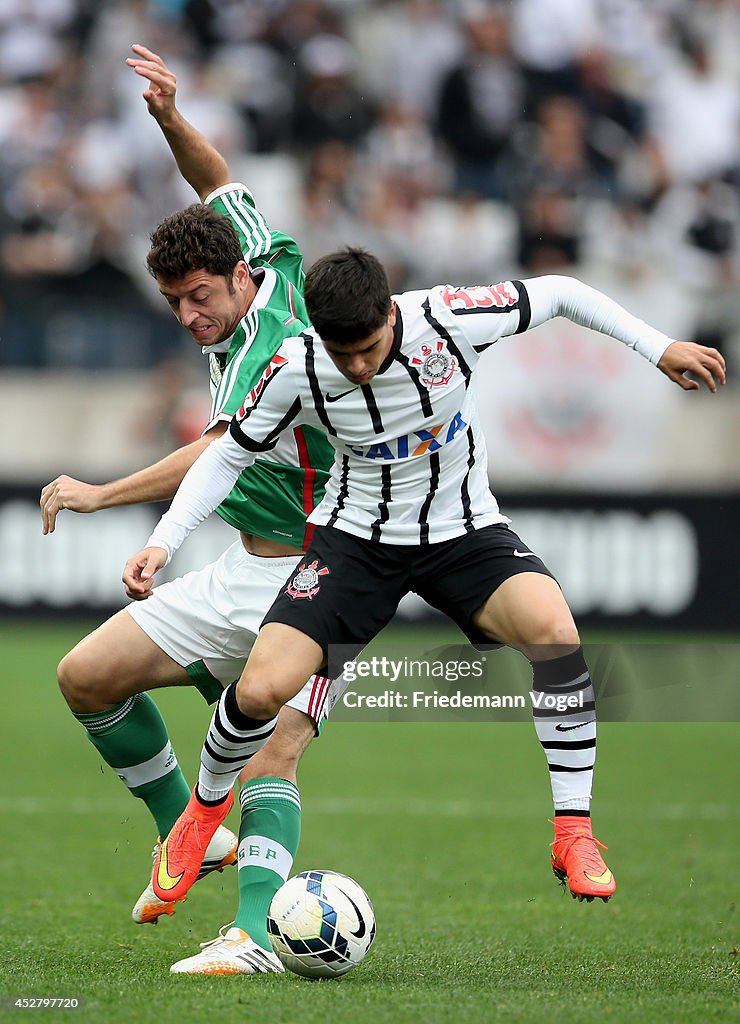 Corinthians v Palmeiras - Brasileirao Series A 2014