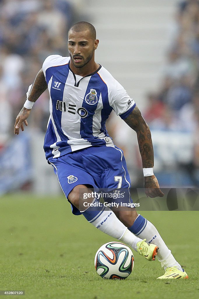 FC Porto v Saint-Etienne - Pre Season Friendly