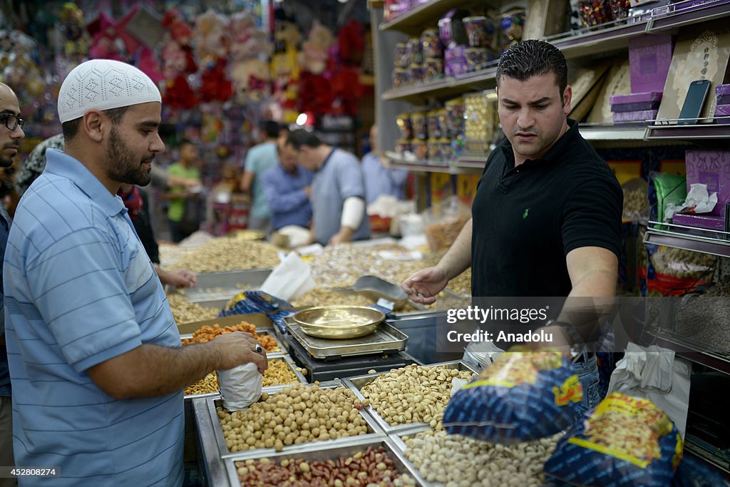 Eid el-fitr shopping in Jerusalem