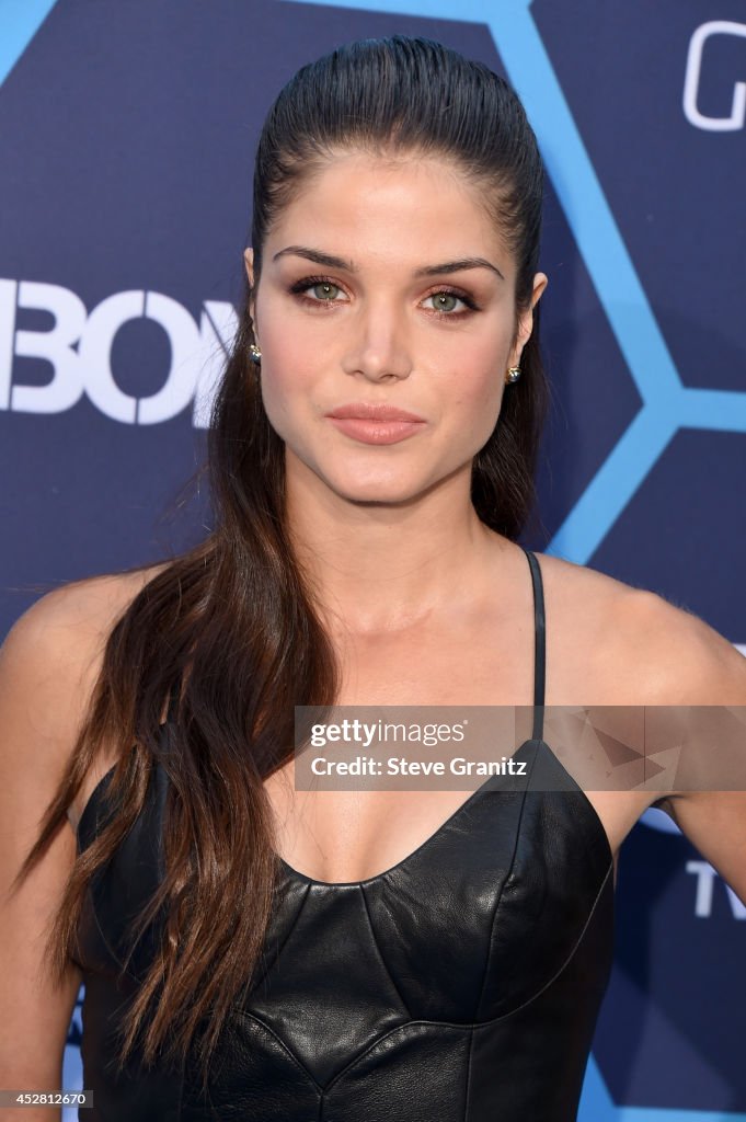 16th Annual Young Hollywood Awards - Arrivals