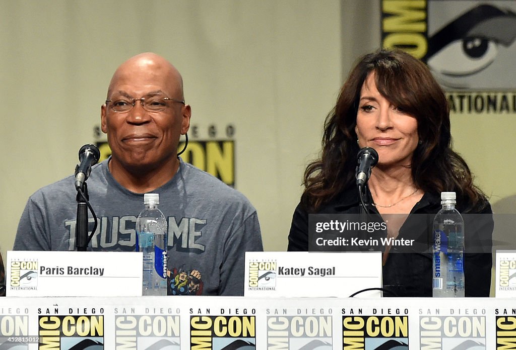 Soa Panel Executive producer/director Paris Barclay and actress Katey Sagal ...