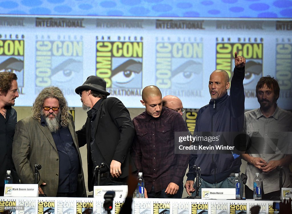 Soa Panel Actors Kim Coates, Mark Boone Junior, Tommy Flanagan, Theo Rossi ...