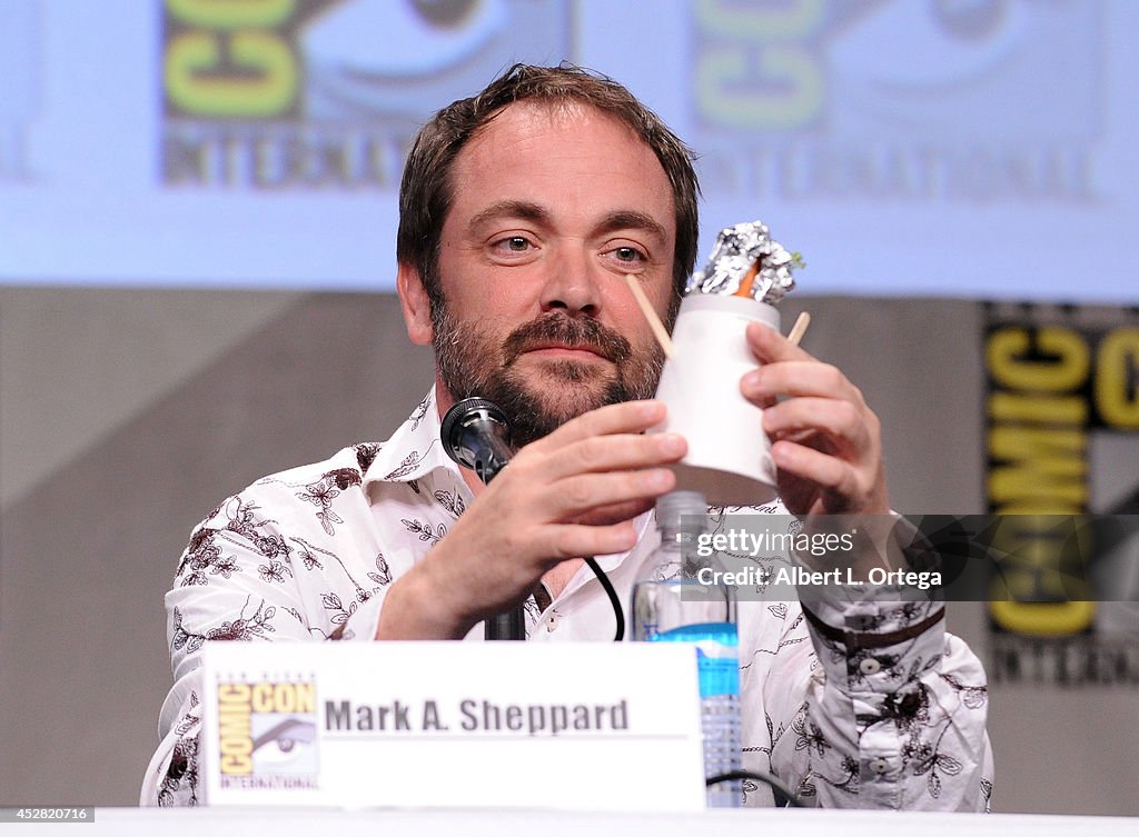 CW's "Supernatural" Panel - Comic-Con International 2014