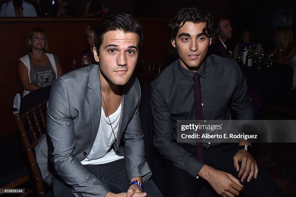 2014 Young Hollywood Awards Brought To You By Samsung Galaxy - Backstage And Audience