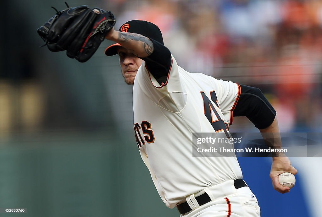 Los Angeles Dodgers v San Francisco Giants