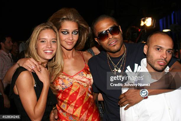 Beatriz Barros , Maxwell, Richie Akiva and guest