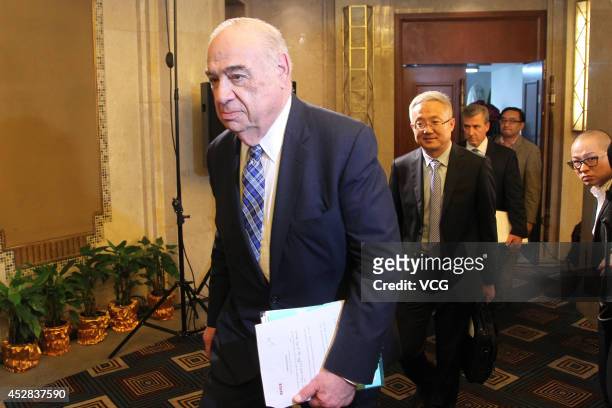Sheldon Lavin, CEO of the OSI Group, attends a press conference over the recent expired meat scandal at Hengshan Picardie Hotel on July 28, 2014 in...