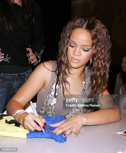Rihanna during Def Jam and FYI Present a Rihanna Live Performance and Autograph Sighing - April 25, 2006 at FYI Gardens Mall in Elizabeth, New...