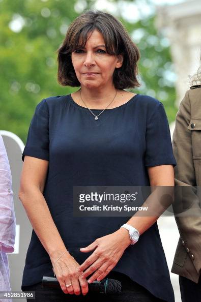 Anne Hidalgo poses during the 'Bring Back Our Girls' Ephemeral... News ...