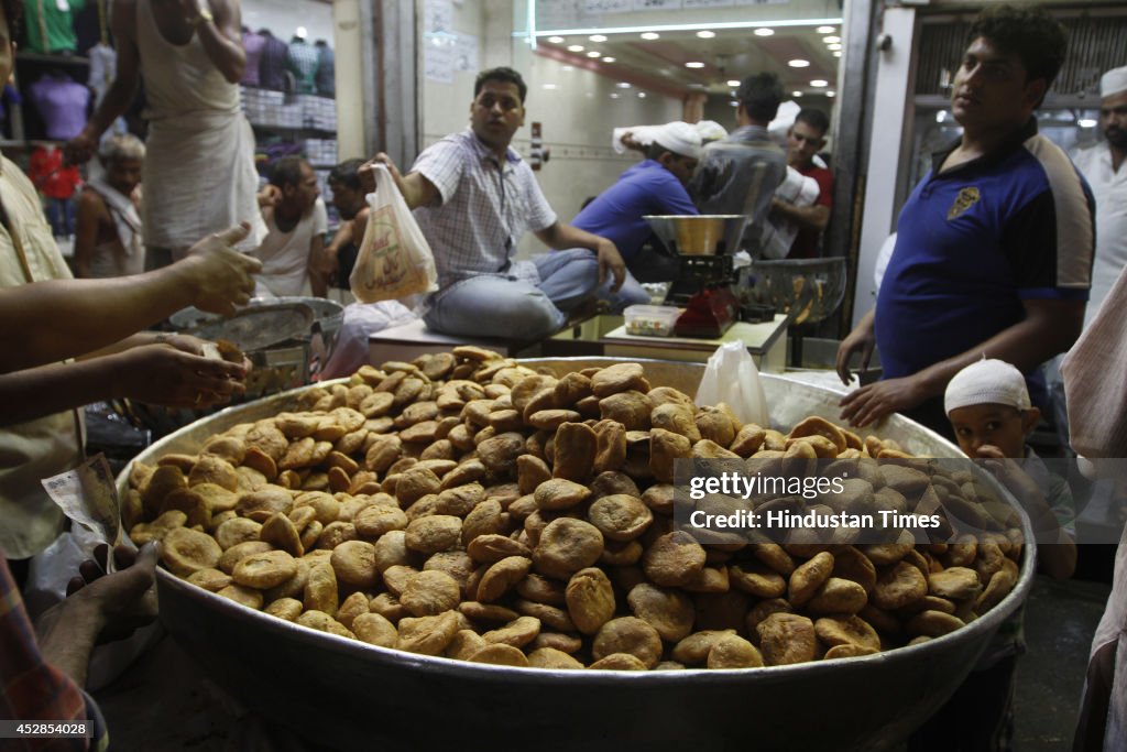 Indian Muslims Mark Last Day Of Ramadan Before Eid Celebrations