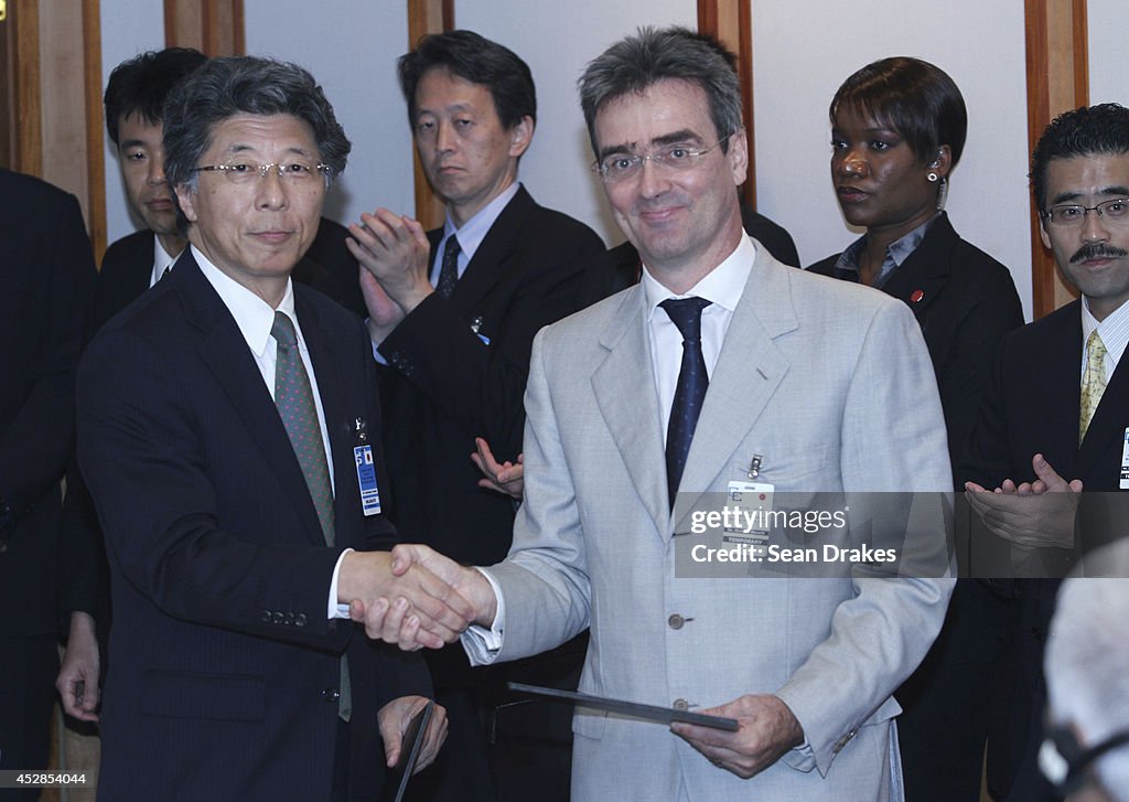 Prime Minister of Japan Shinzo Abe Visits Trinidad and Tobago