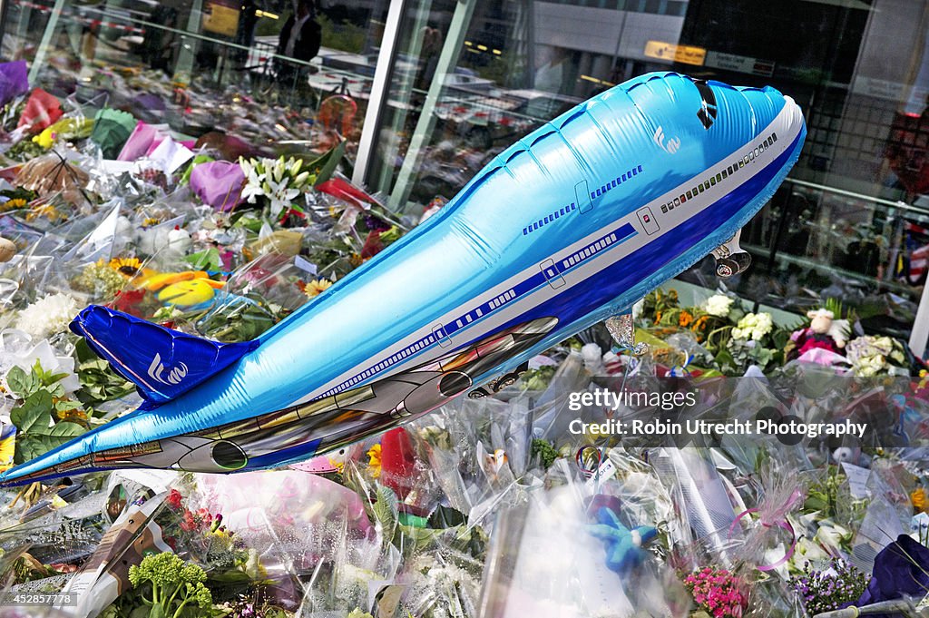 Tributes To Victims Of Flight MH17 Left At Schiphol Airport