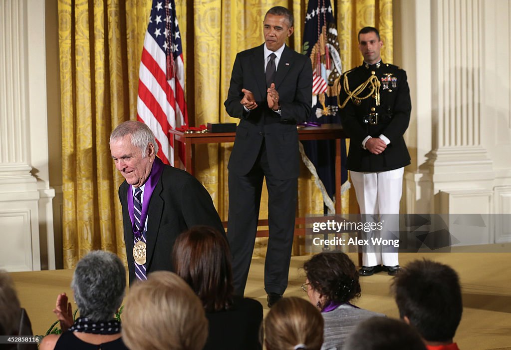 Obama Awards 2013 National Medal Of Arts And National Humanities Medal