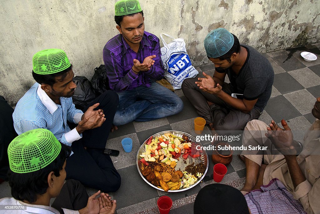 The eve of Eid-ul-Fitr in Kolkata