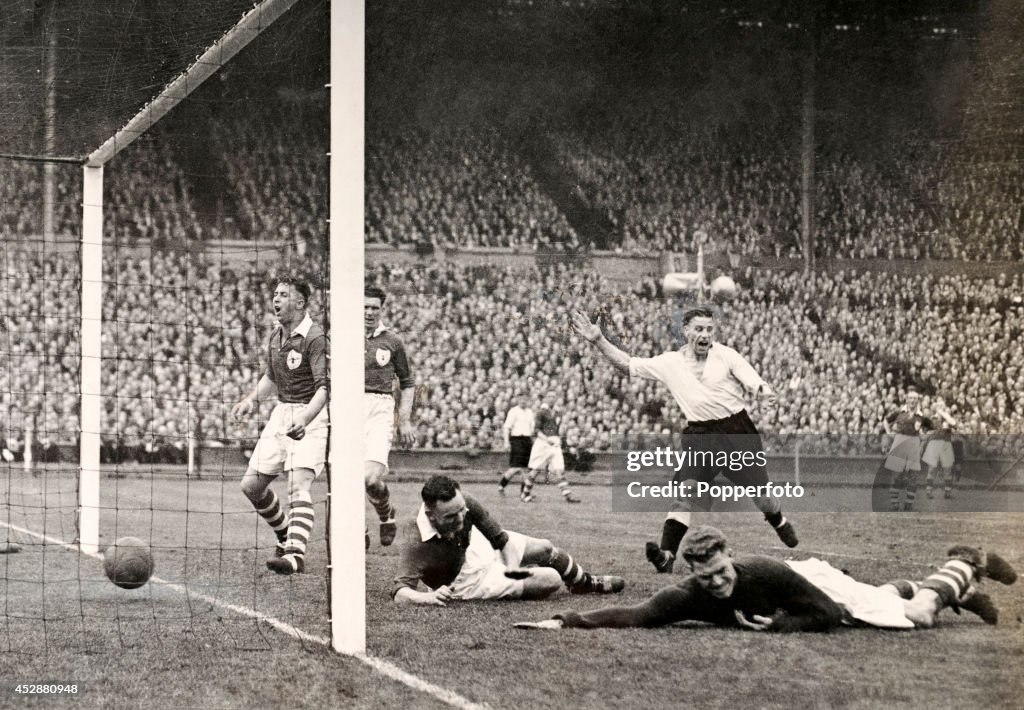 FA Cup Final - Derby County v Charlton Athletic