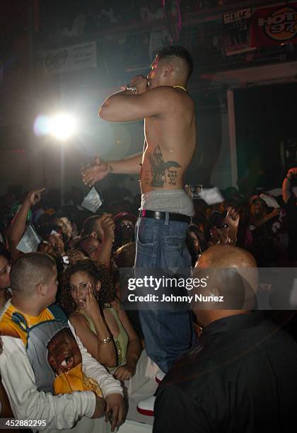 Aztek Rapper 86 Jay Z Announces New Label Roc La Familia With Special Performance ...