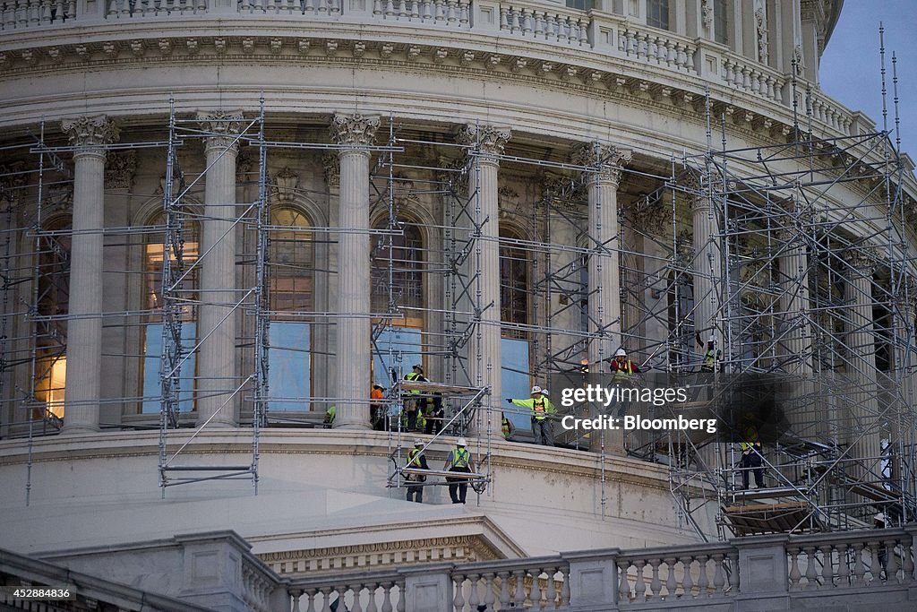 Democrats Seek U.S. Contract Ban To Limit Corporate Inversions