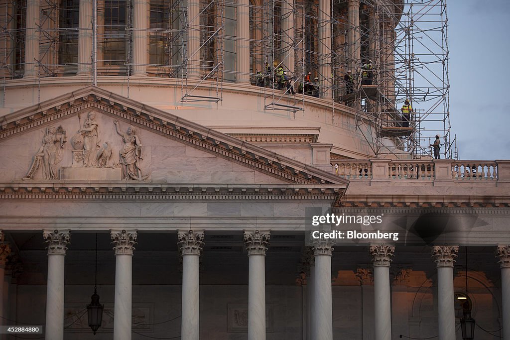 Democrats Seek U.S. Contract Ban To Limit Corporate Inversions